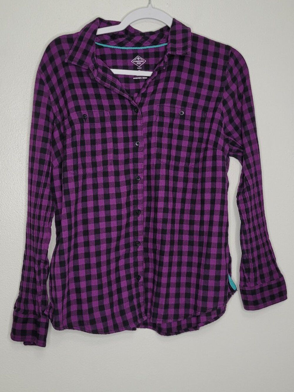 St John's Bay black purple plaid emo scene button front long sleeve large petite